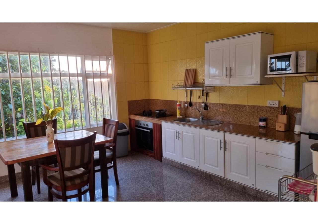 Holiday Home Baie Lazare  Ngoại thất bức ảnh